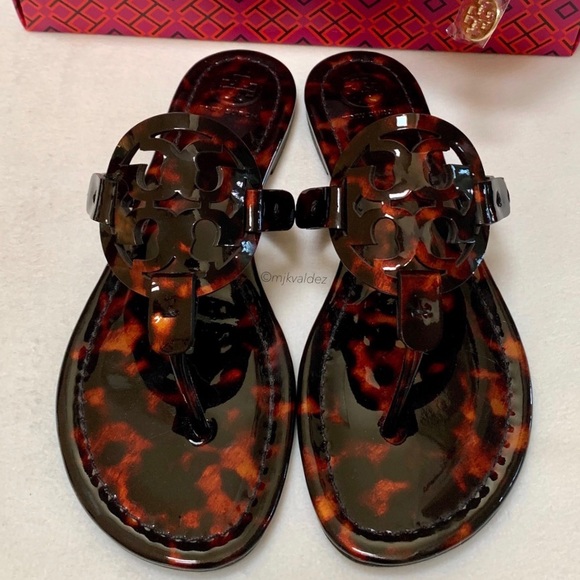 Tory Burch Shoes - NIB✨Tory Burch Miller Sandals